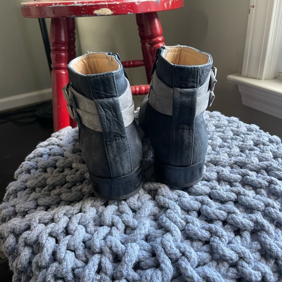 Julia Bo Nubuck Booties - Picture 5 of 6